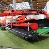 Agritechnica-Day-3-All-focus-on-grass-related-kit-today-8883168_5