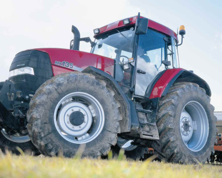 Case-IH-Maxxum-MX135-lt-06-1999