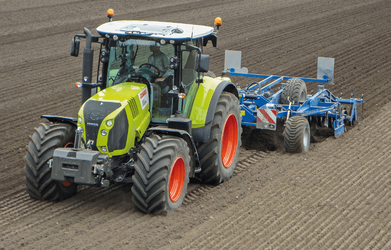 Claas-Arion-650-di-10-2012