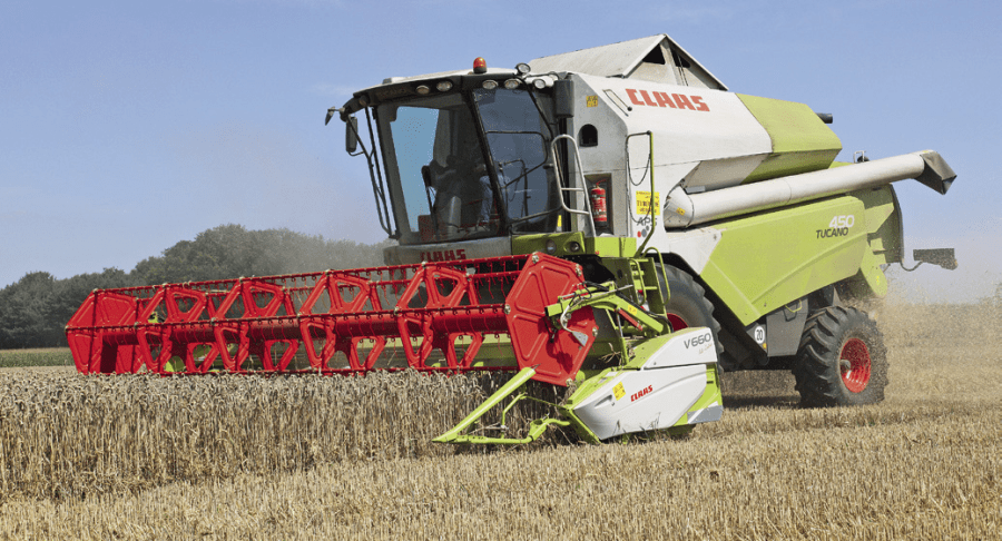 Claas-Avero-240-di-01-2010