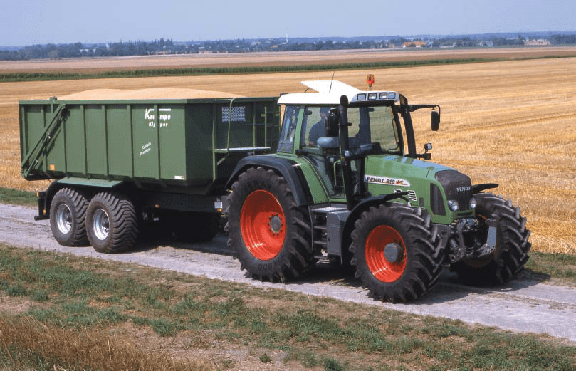 Claas-Quadrant-2100--2200-um-02-2010