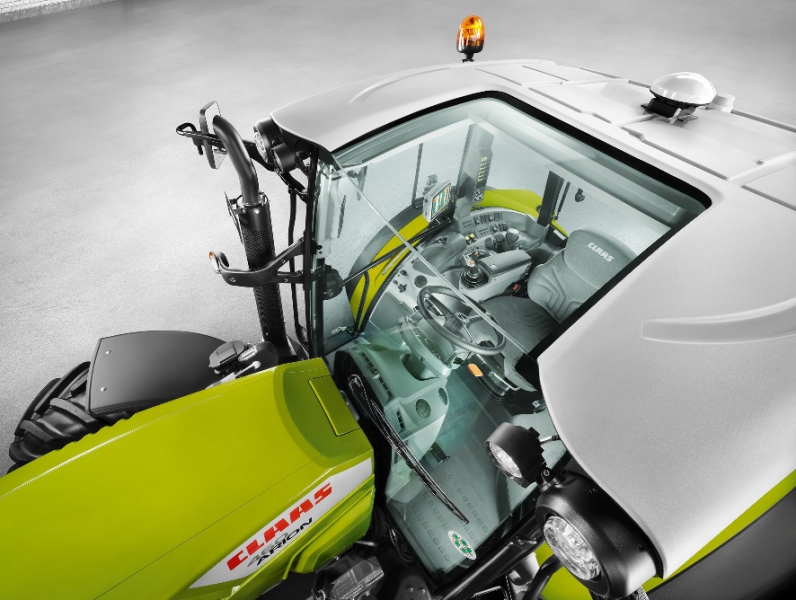Design-award-for-Claas-tractor-cab-2816078_0
