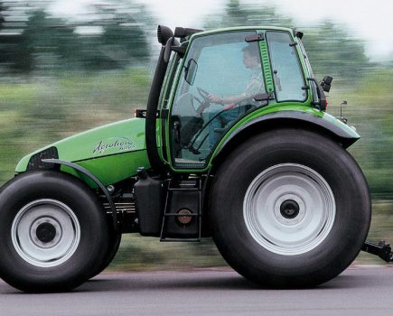 Deutz-Fahr-Agrotron-6