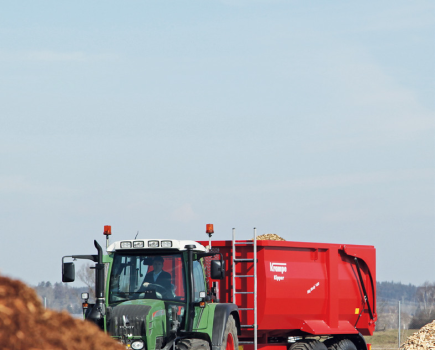 Fendt-Farmer-313-Vario--SCR-di-11-2012