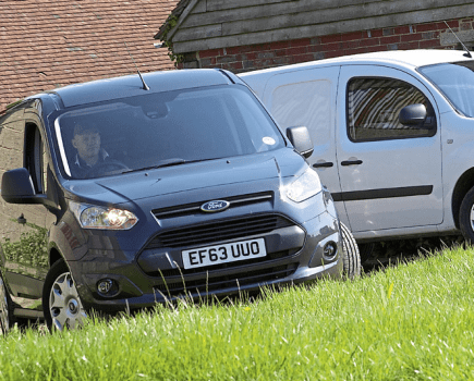 Ford-Transit-Connect-vs-Renault-Kangoo--VEH-9-2014