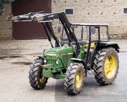 John-Deere-2040-um-10-1996