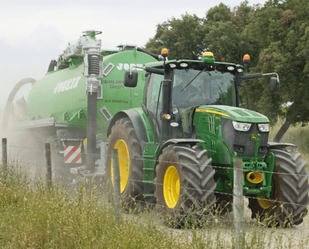 John-Deere-6170R-7280R-di-09-2011