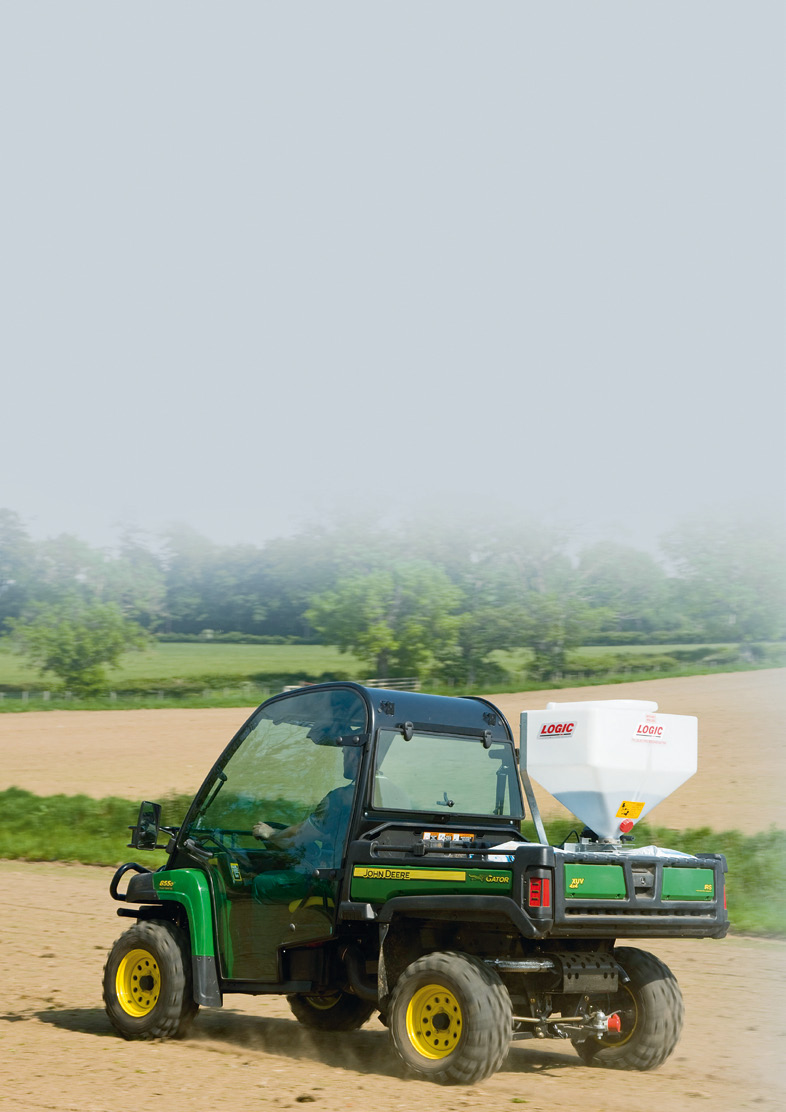 John-Deere-Gator-XUV-855D-di-7-8-2011