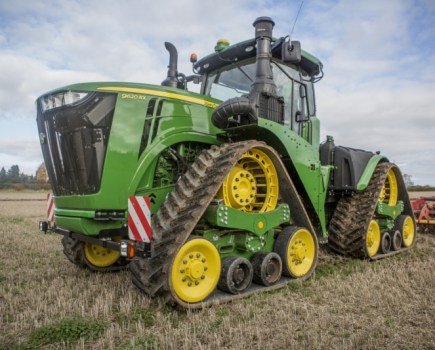 John-Deere-celebrates-50-years-in-the-UK-and-Ireland-4218477_0