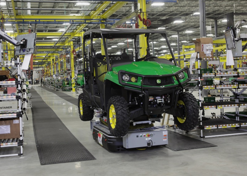 John-Deere-expands-Gator-factory-7447278_0