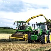 John-Deere-s-flagship-forager-heading-to-ScotGrass-2927454_1