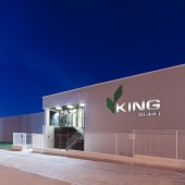 King-Agro-opens-new-John-Deere-spray-boom-plant-8029191_1