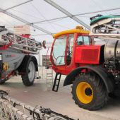 LAMMA-2015-Trailed-or-self-propelled-1656970_0