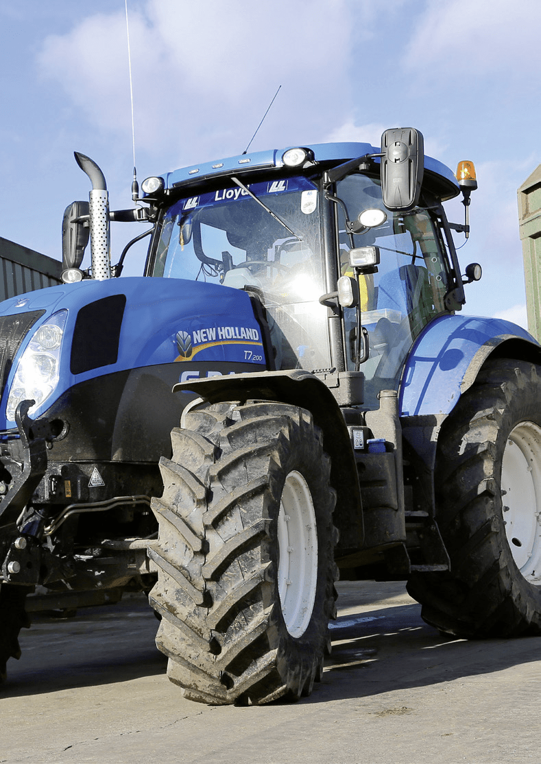 New-Holland-T7