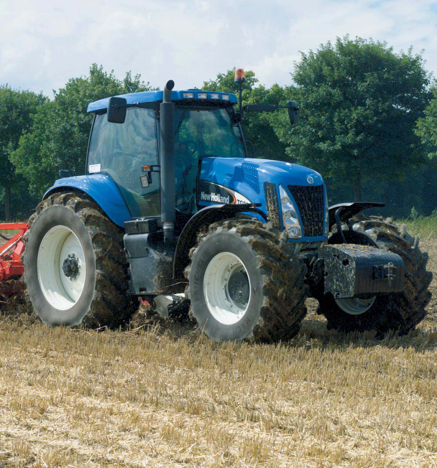 New-Holland-TG285-tt-02-2004