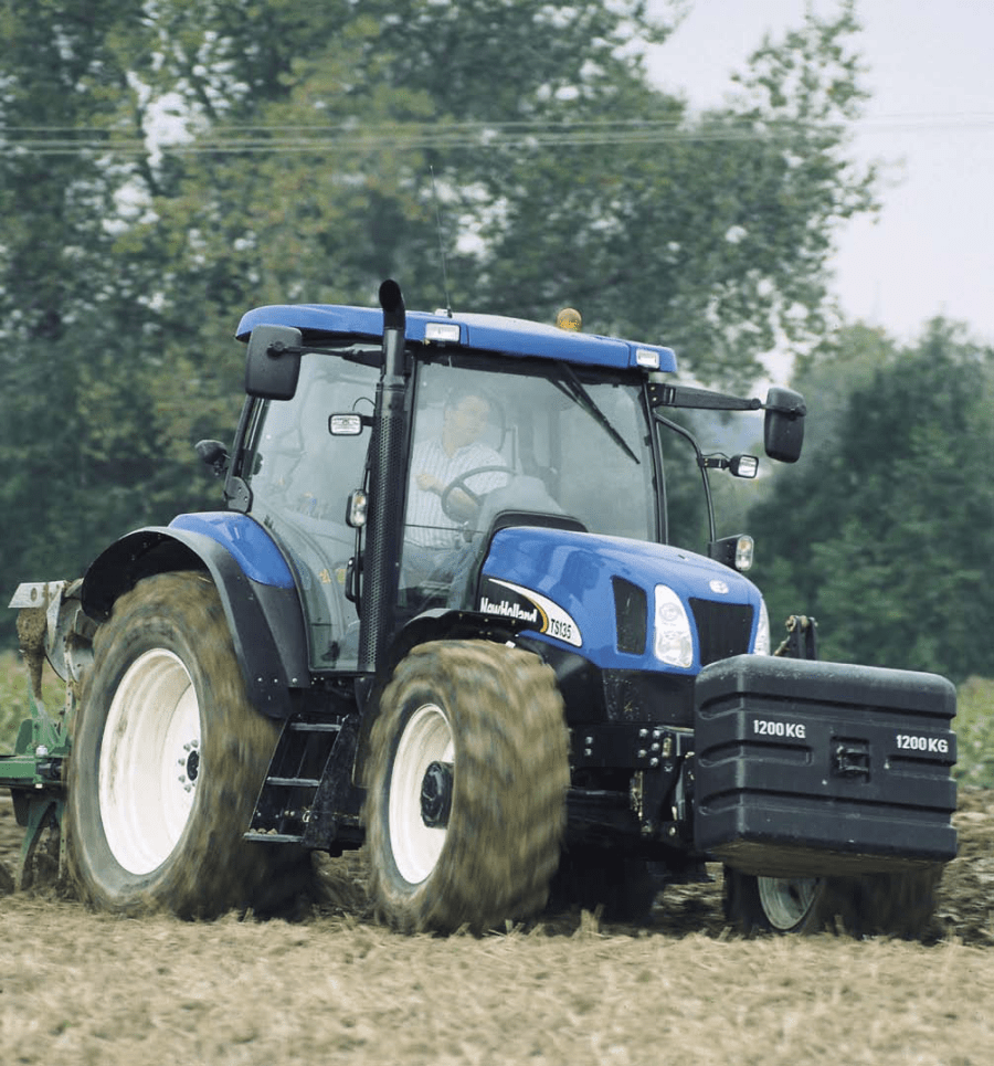 New-Holland-TS135-A-tt-10-2005