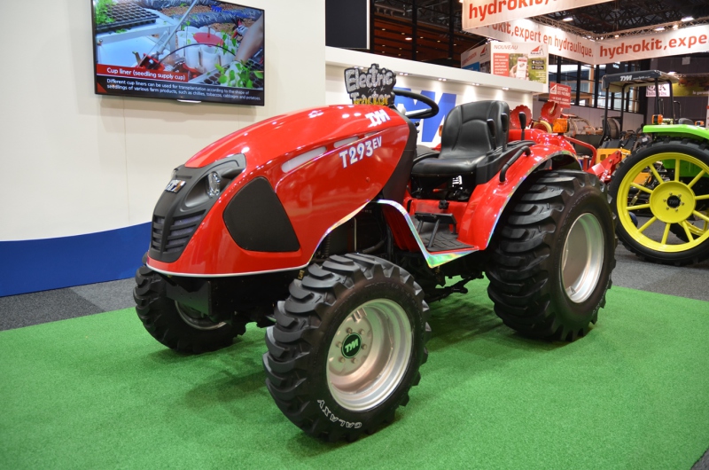 SIMA-2017-TYM-electric-tractor-prototype-7886152_0