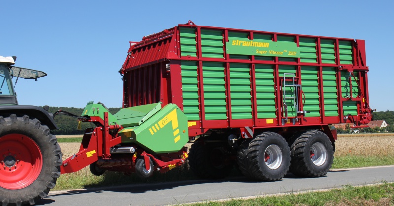 Strautmann-forage-wagon-maize-trailer-8054499_0