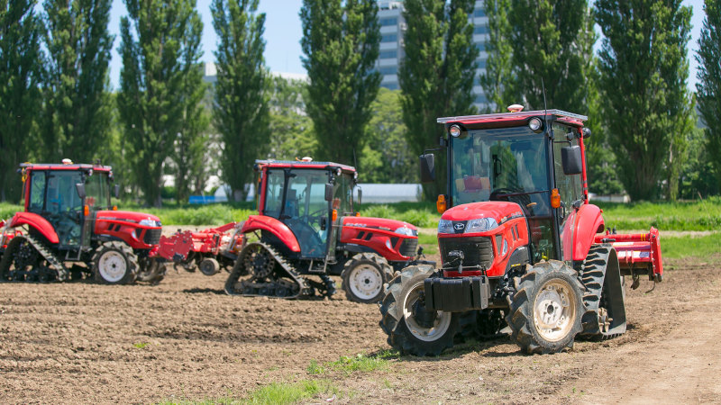 Yanmar Field Tests Driverless Tractors - Profi