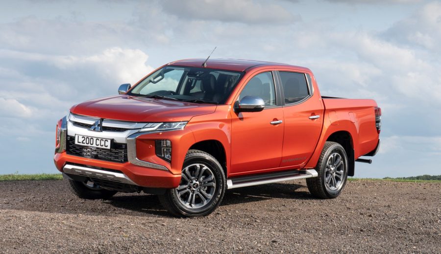 new_mitsubishi_l200_series_6-15633_lr